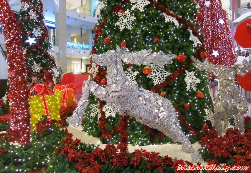 Christmas 2014, Largest Magical Light Show Pavilion KL, Christmas Pavilion Kuala Lumpur, christmas decoration pavilion kl,decoration, shopping mall christmas decoration, magical light show,
