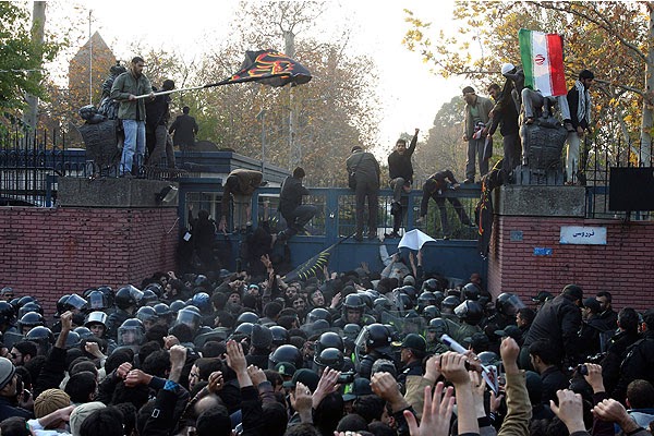 Asalto en Irán a la embajada... americana, la crisis de los rehenes de