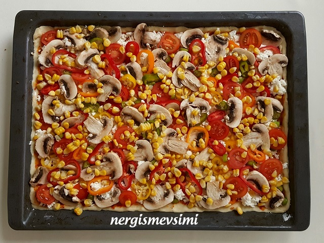 nergismevsimi TEPSİ PİZZASI