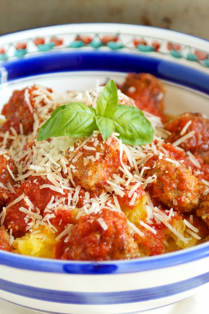 Spaghetti Squash with Easy Meatballs | Easy Recipes Blog