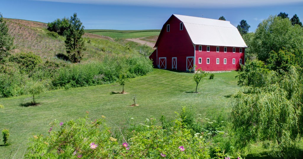 Ross Walker photography Palouse Barns, Washington