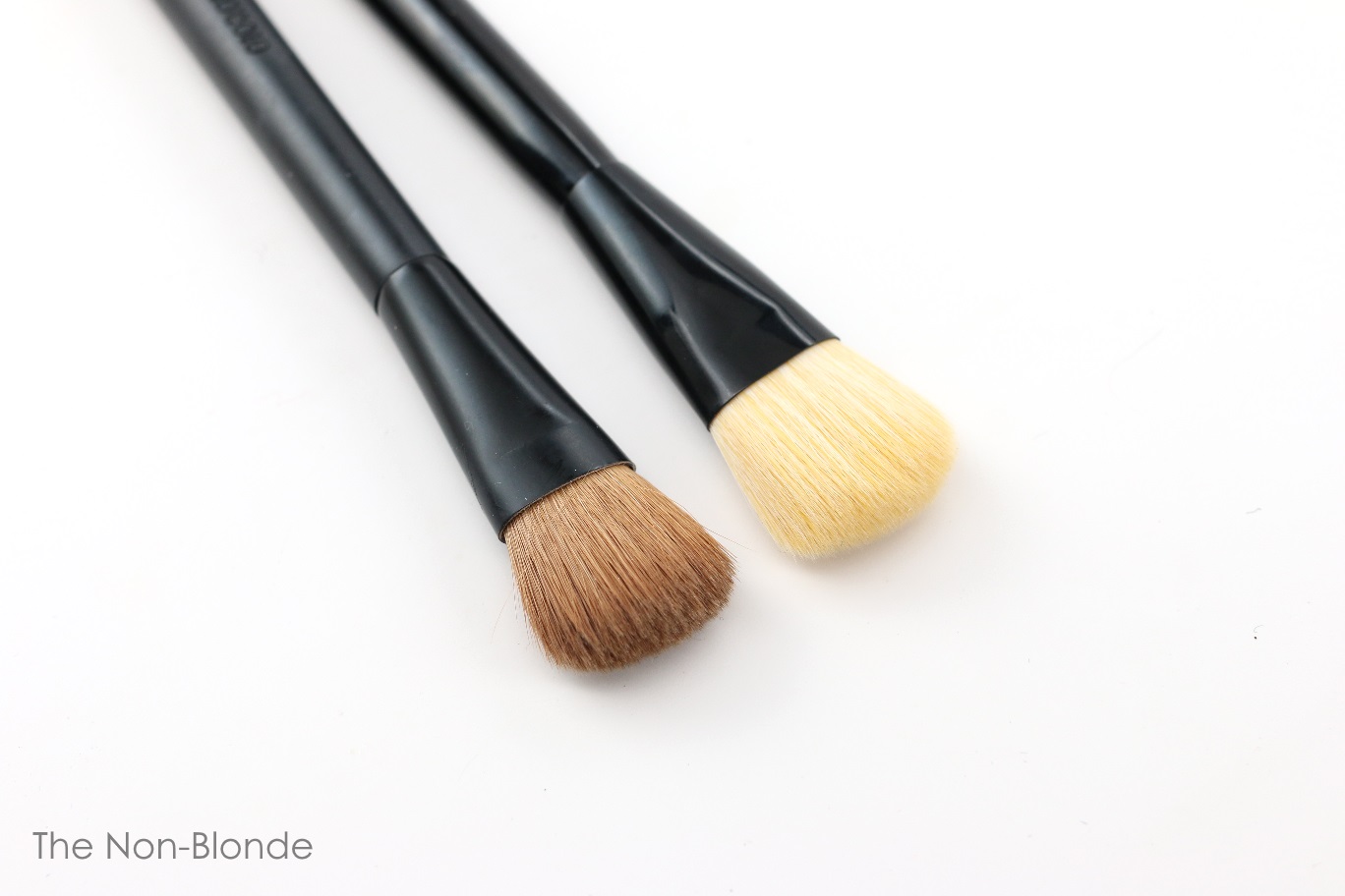 armani powder brush