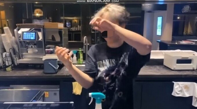 이미지에 대체텍스트 속성이 없습니다; 파일명은 k%252C.jpg 입니다.