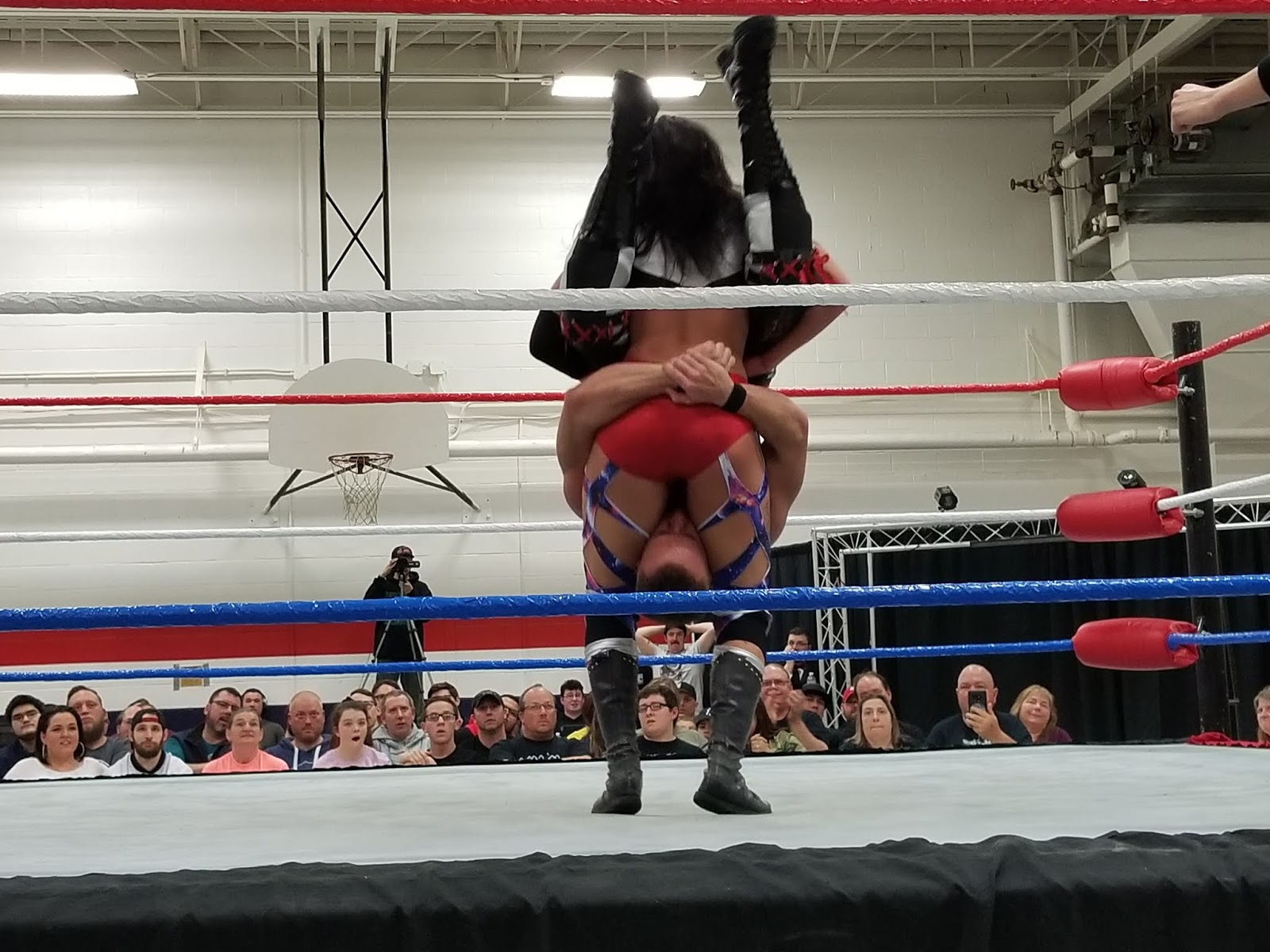 Limitless Wrestling: Hooked on a Friedman Live Report.