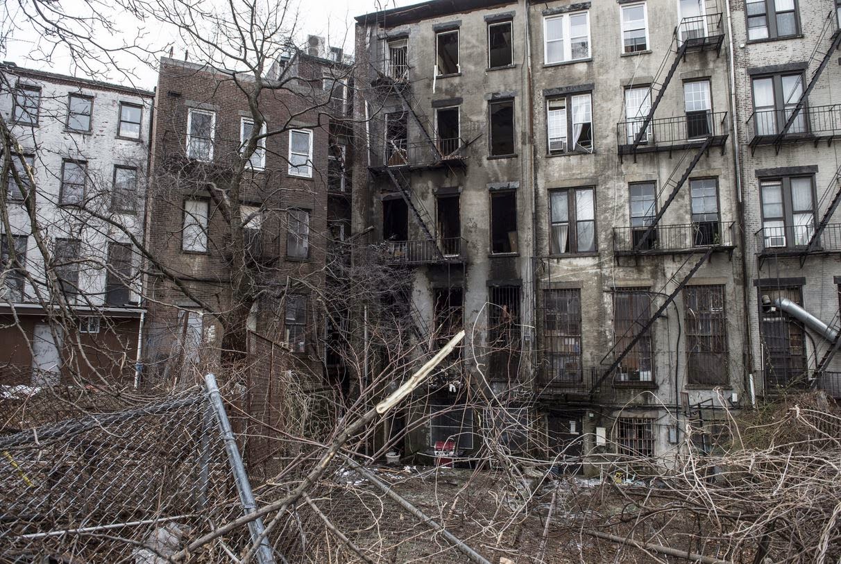 MEC&F Expert Engineers BROOKLYN FIRE INSIDE A HARDWARE STORE AT 265 FLATBUSH AVENUE LEAVES 1