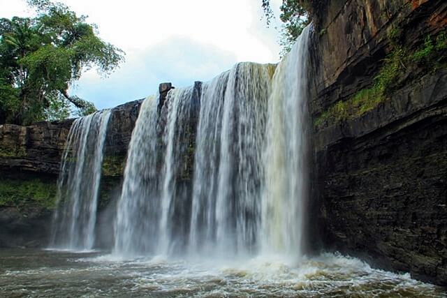Air Terjun Riam Merasap Air Terjun Riam Merasap