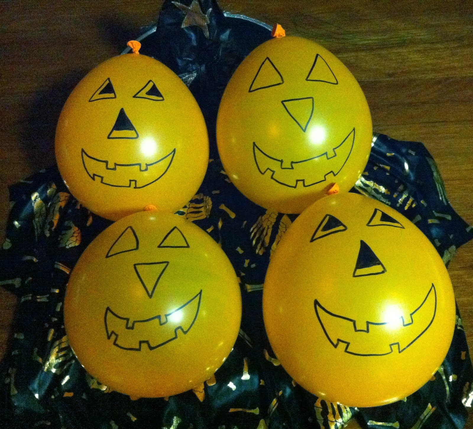 Kids Activities & Tips 4 Everyday: Halloween