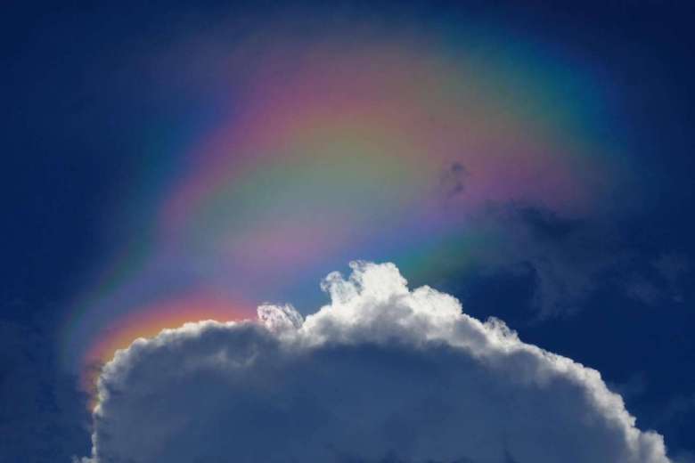mother nature: Stunning 'fire rainbow' lights up the sky over Singapore