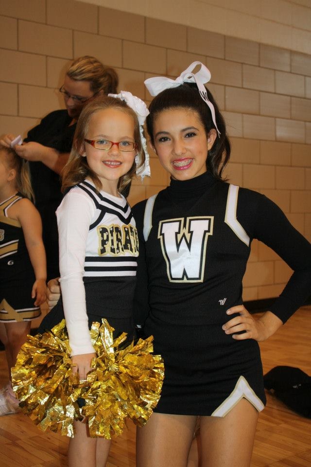 The Williamson Family WMS Cheerleader Mascot