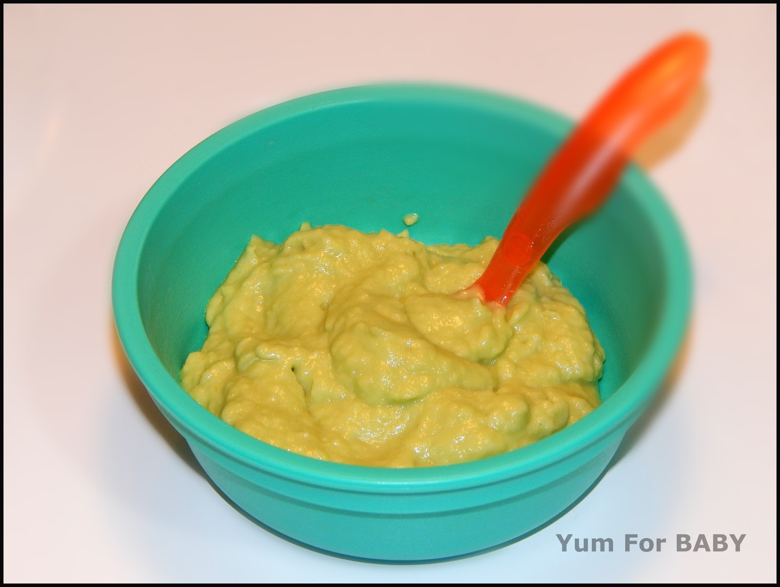Yum For BABY: Avocado Apple Puree (For age 5 months+)