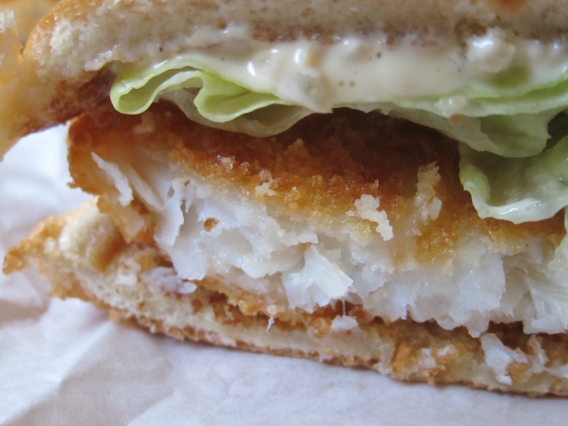 Review Wendy's Premium Fish Fillet Sandwich
