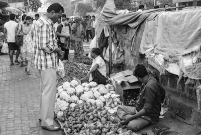 Street Photography by Ronak Sawant - Mumbai, India.