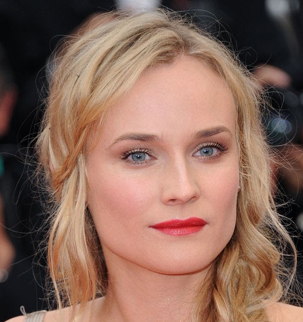 The Beauty Scoop!: 'Wordless' Wednesday - Diane Kruger!