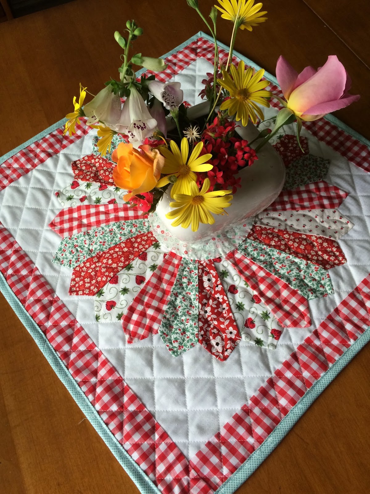 Love Laugh Quilt Quilts for the Table Part two
