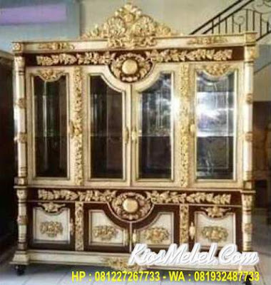 Almari Pajangan Hias Jati Ukir 4 Pintu Almari Pajangan Hias Jati Ukir 4 Pintu