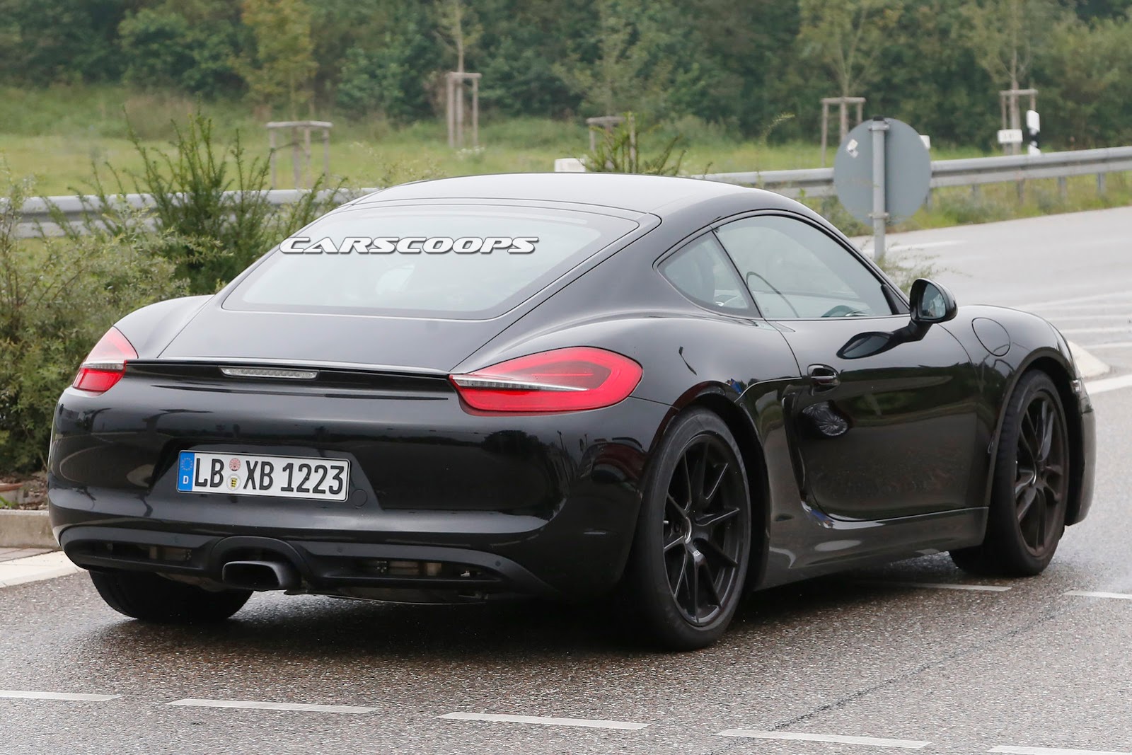 Nissan Sports Car >> Porsche's 2016 Cayman Facelift Scooped | Carscoops Nissan Sports Car >> Porsche's 2016 Cayman Facelift Scooped | Carscoops