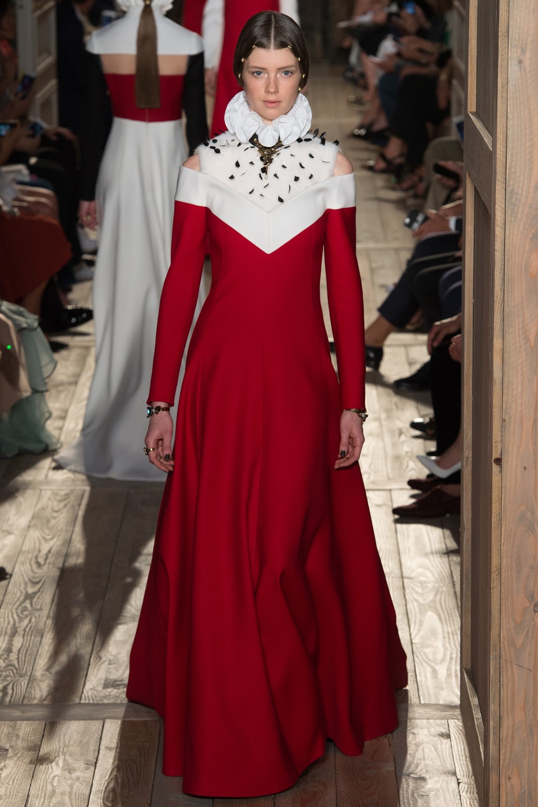 Runway | Valentino Fall 2016 Couture Fashion Show | Cool Chic Style Fashion