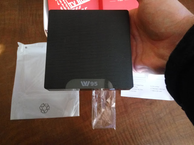W95 TV BOX W95 TV BOX
