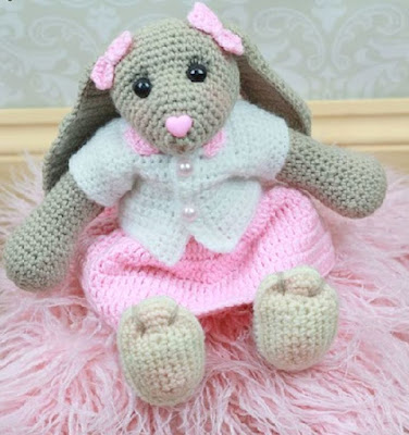 amigurumi crochet easter bunny girl doll