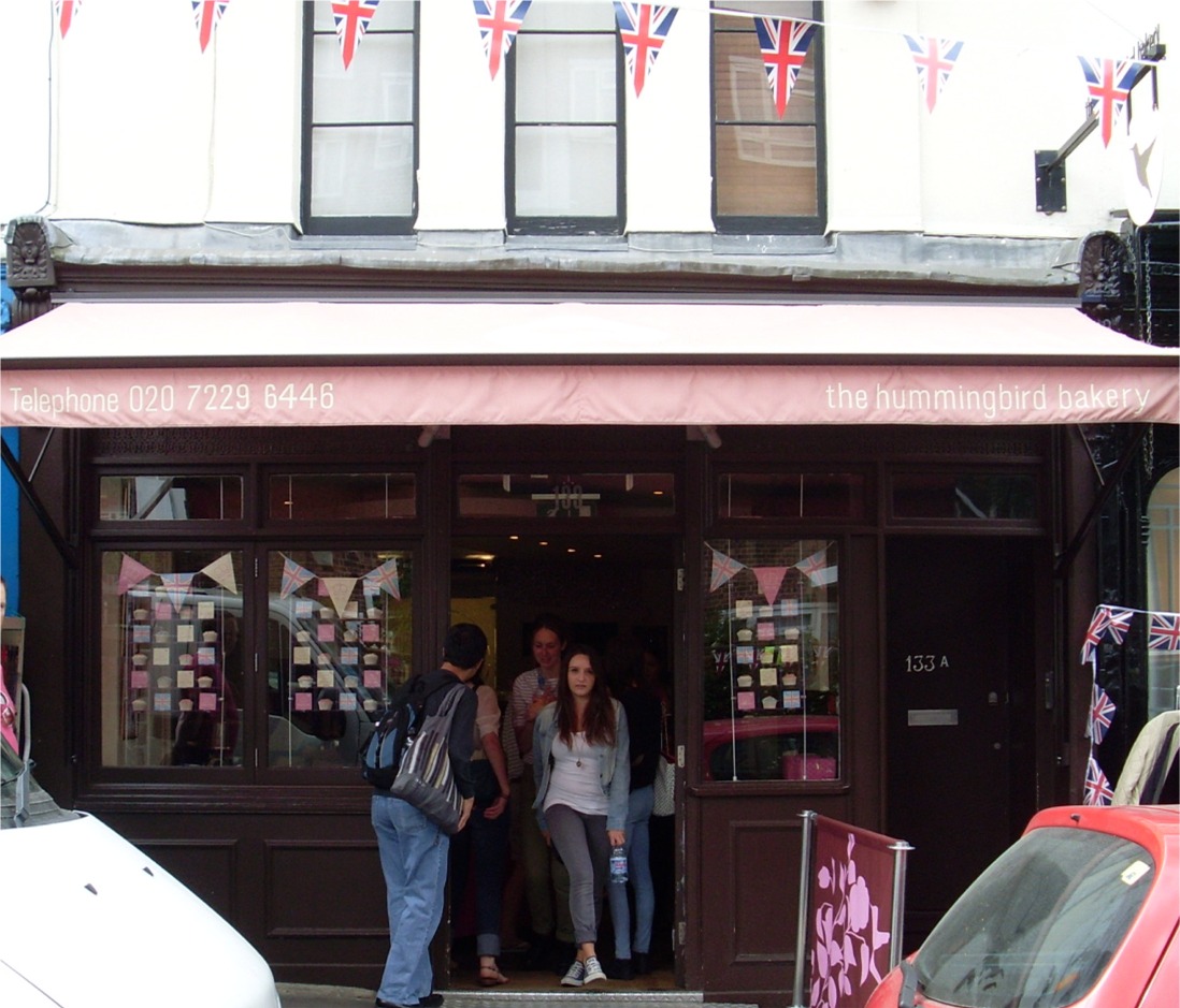 Cakeyboi {REVIEW} Hummingbird Bakery