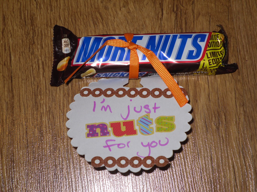 52 Weeks of Crafting: Project 67: Candy-messages for Valentine's Day