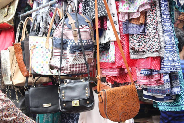 Sarojini Nagar - Delhi Markets Sarojini Nagar - Delhi Markets