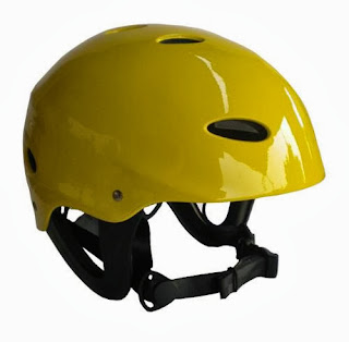 Helm Perlengkapan Untuk Rafting