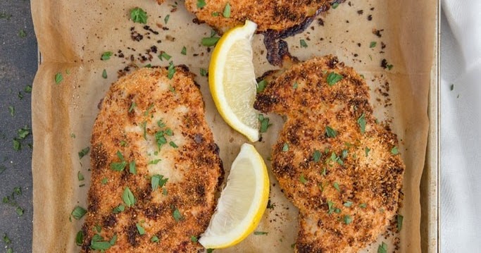 CRISPY GARLIC PARMESAN BAKED CHICKEN | Sahara's Cooking