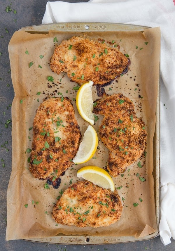 CRISPY GARLIC PARMESAN BAKED CHICKEN CRISPY GARLIC PARMESAN BAKED CHICKEN