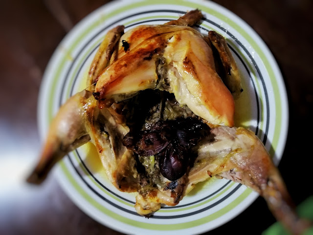 Roasted Chicken By Chef Daddy - Weekend baru ini, daddy bebudak ini terlebih rajin nak masak, Roasted Chicken By Chef Daddy hehe mungkin beliau tengok mummy asyik makan luar je bawa bebudak. Allah bebudak ni, kalau weekend biasalah nak jalan-jalanlah, nak makan luarlah. Roasted Chicken By Chef Daddy Roasted Chicken By Chef Daddy - Weekend baru ini, daddy bebudak ini terlebih rajin nak masak, Roasted Chicken By Chef Daddy hehe mungkin beliau tengok mummy asyik makan luar je bawa bebudak. Allah bebudak ni, kalau weekend biasalah nak jalan-jalanlah, nak makan luarlah. Roasted Chicken By Chef Daddy