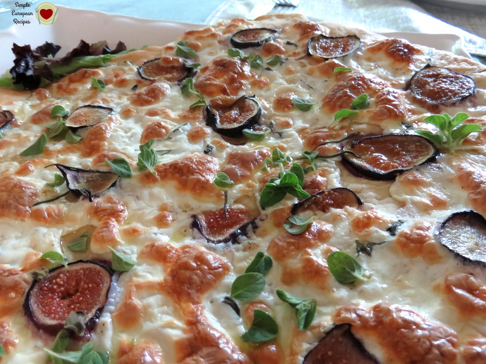 Simple European Recipes Fig and Blue Cheese Pizza