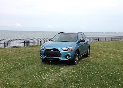 Mommy's Favorite Things: 2013 Mitsubishi Outlander Sport