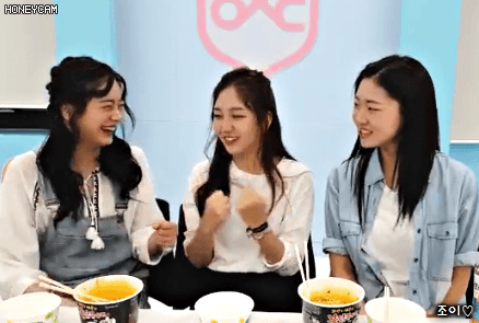 아이돌학교 결방대신 페이스북 생방송 몇몇 조합 움짤들.gif | 인스티즈