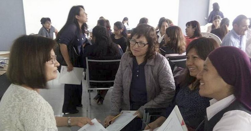 DRELM refuerza capacidades de Docentes Fortaleza de inglés - www.drelm.gob.pe DRELM refuerza capacidades de Docentes Fortaleza de inglés - www.drelm.gob.pe