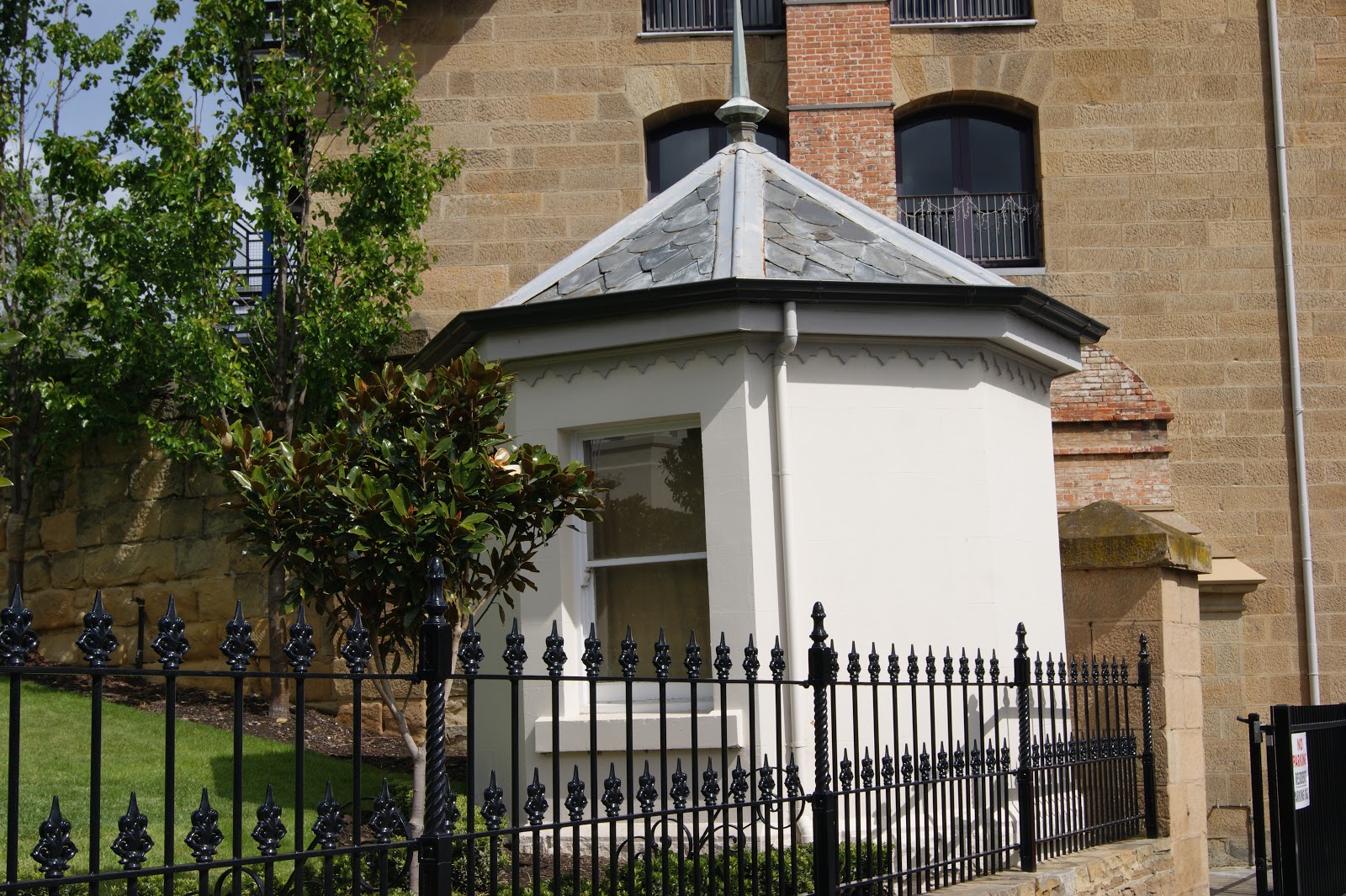 On The Convict Trail The Hobart Tide House