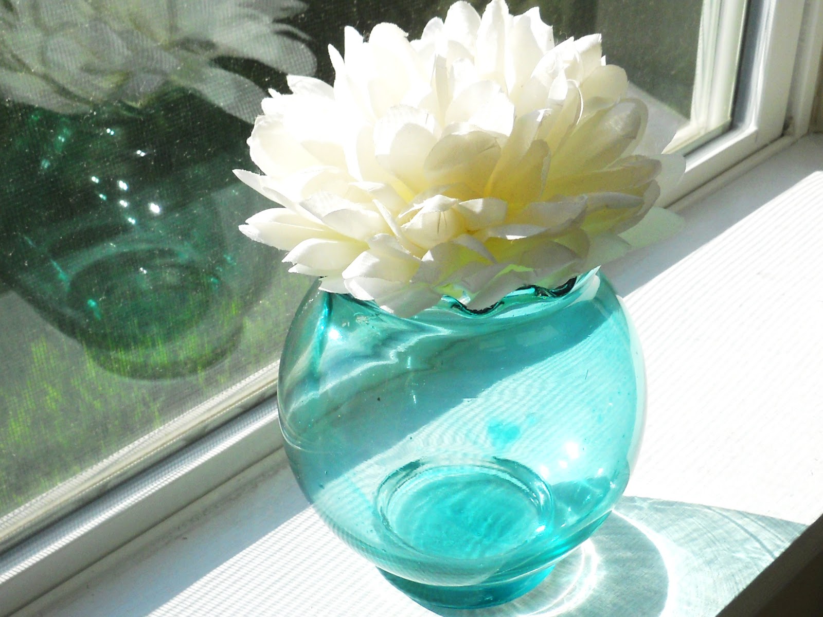 AllThingsNew How to Color Glass {DIY GUEST POST}