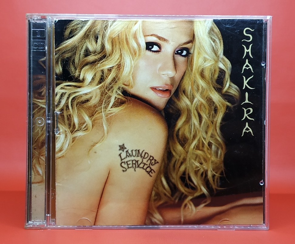 Artist : Shakira Album : Laundry Service Format : CD Audio, CD Original Num...