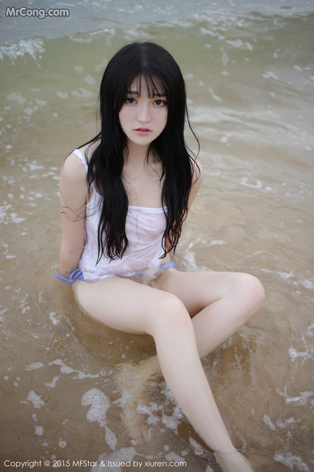 MFStar Vol.029: Model MoMo (伊 小 七) (52 photos)