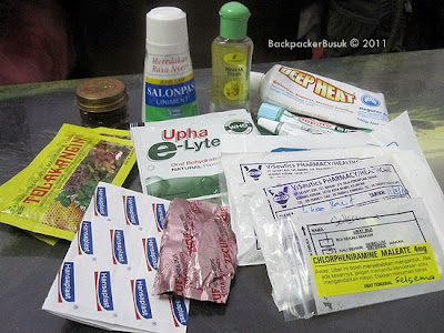 BackpackerBusuk: First Aid Kit