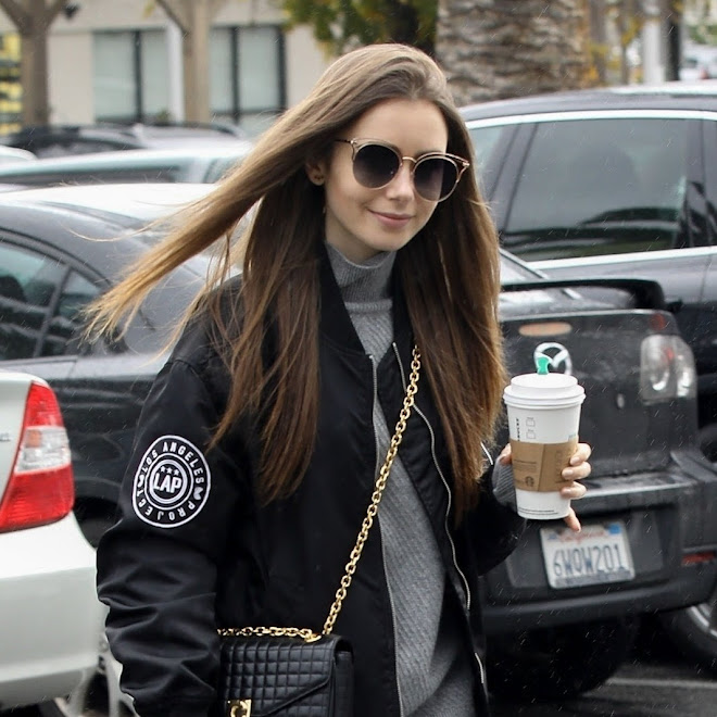 Lily Collins on a Coffee run in Los Angeles : スターバックスで、コーヒーを買ってきたリリー・コリンズ