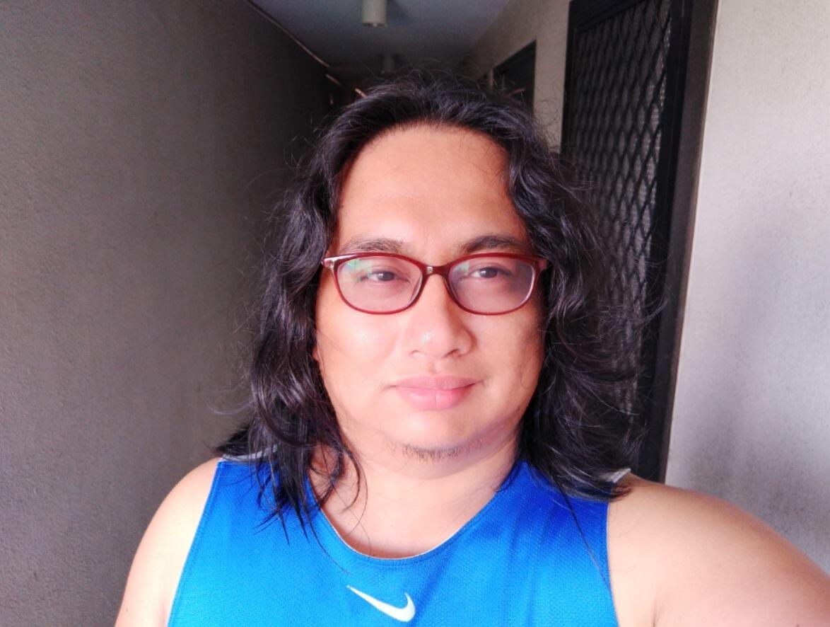 Vivo V7+ Front Camera Sample - Indoor with Less Ideal Lighting
