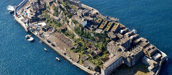 Hashima: Η Πόλη-Φάντασμα Στη Μέση Της Θάλασσας (Βίντεο) Hashima: Η Πόλη-Φάντασμα Στη Μέση Της Θάλασσας (Βίντεο)