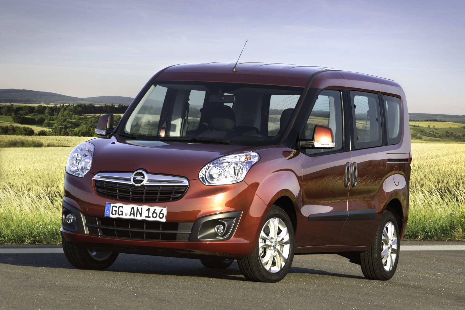 new opel combo