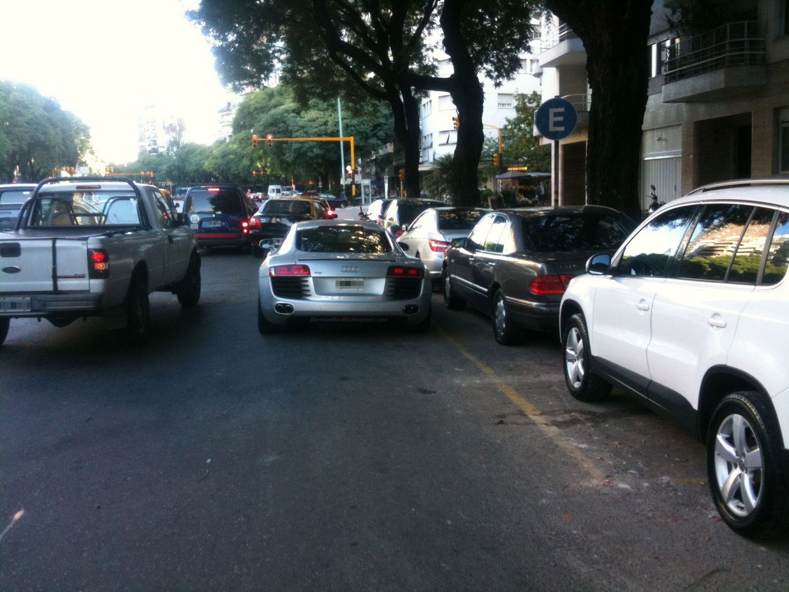 Fierros En La Calle Octubre 2012