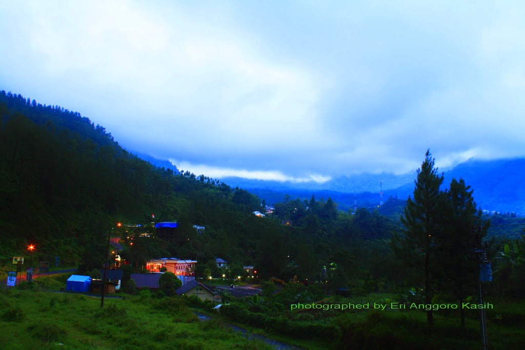 Landscape Taman Wisata Air Panas Guci di pagi hari. Landscape Taman Wisata Air Panas Guci di pagi hari.
