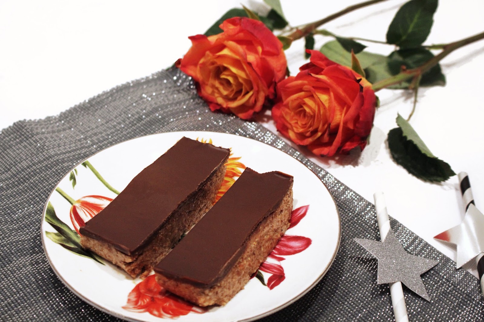 Miss CocoBlue Vegan ''Nutella'' Cookie Dough Bars