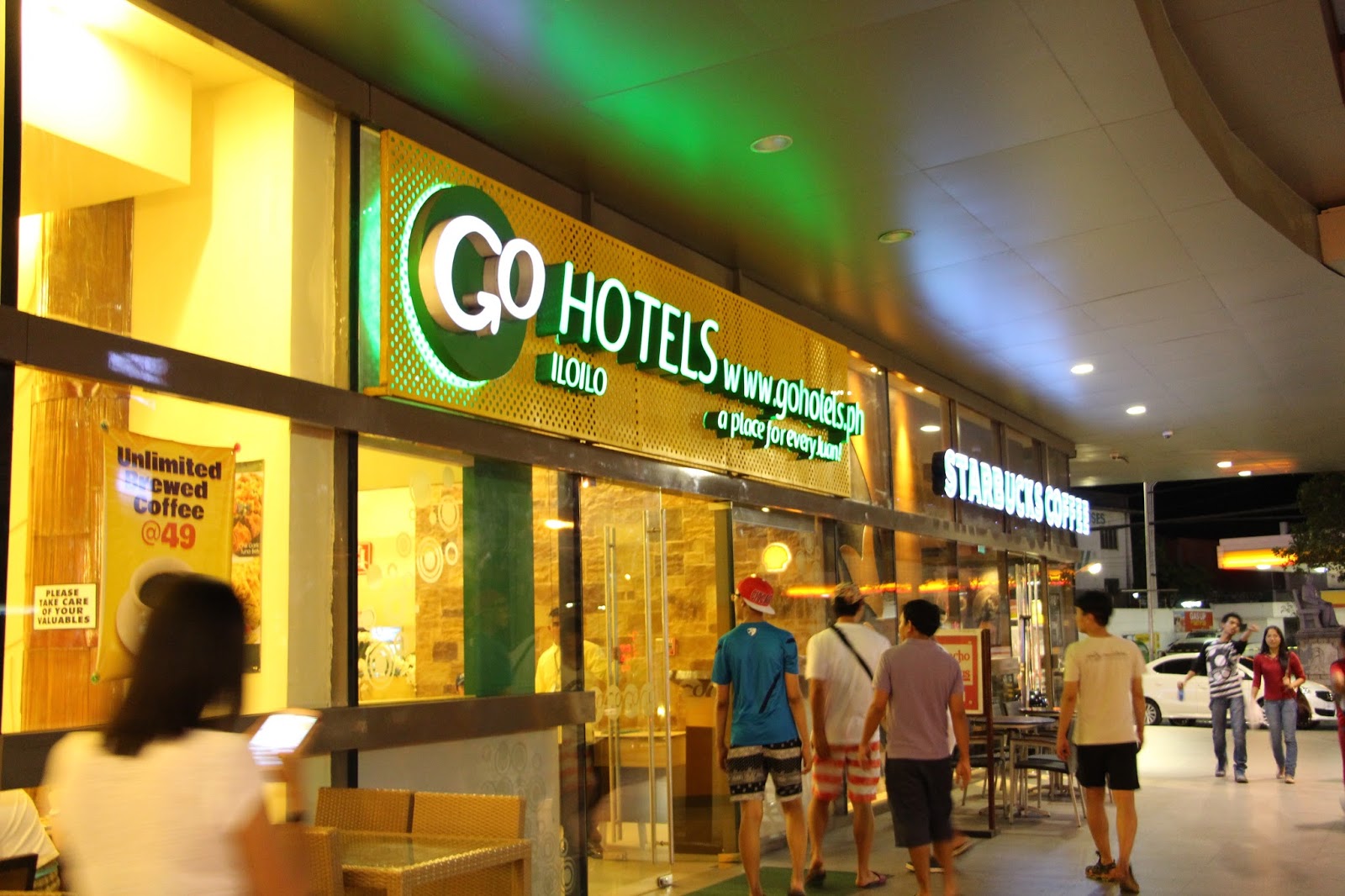 8 Pesos Stay At Go Hotels Iloilo Bacolod And Puerto Princesa