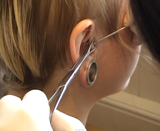 Tragus Piercing pain with Needles