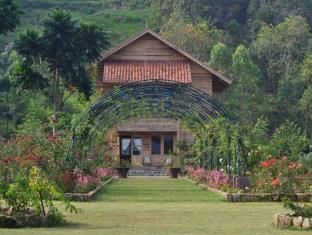 INILAH DAFTAR 15 HOTEL BAGUS DI GARUT CIPANAS Kebun Mawar Situhapa