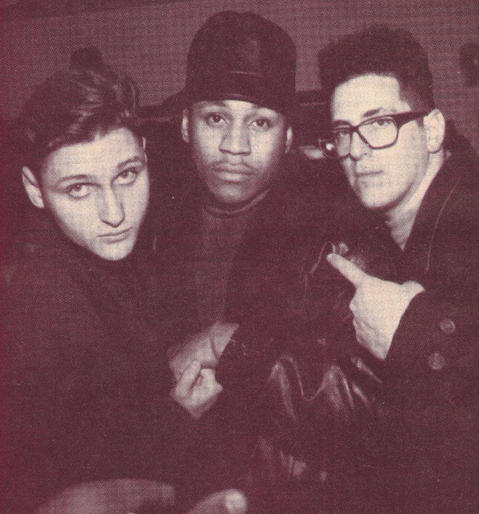 Pete nice. группа kmd. винс оффер vince offer. стас михайлов 2023 в кепке. найс питер.